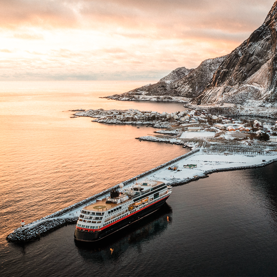 Cruise ship in port
