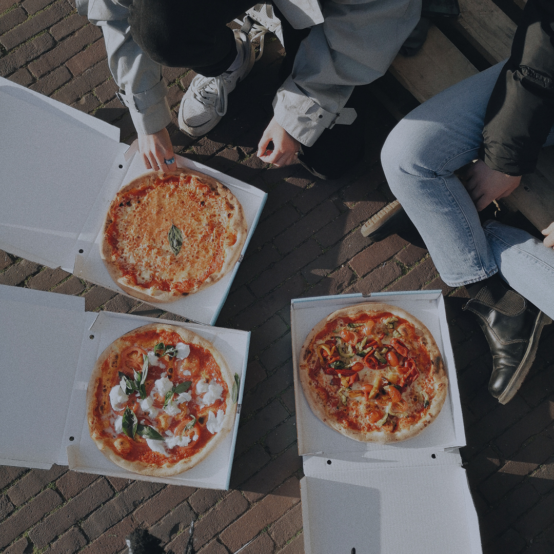 Various types of pizza